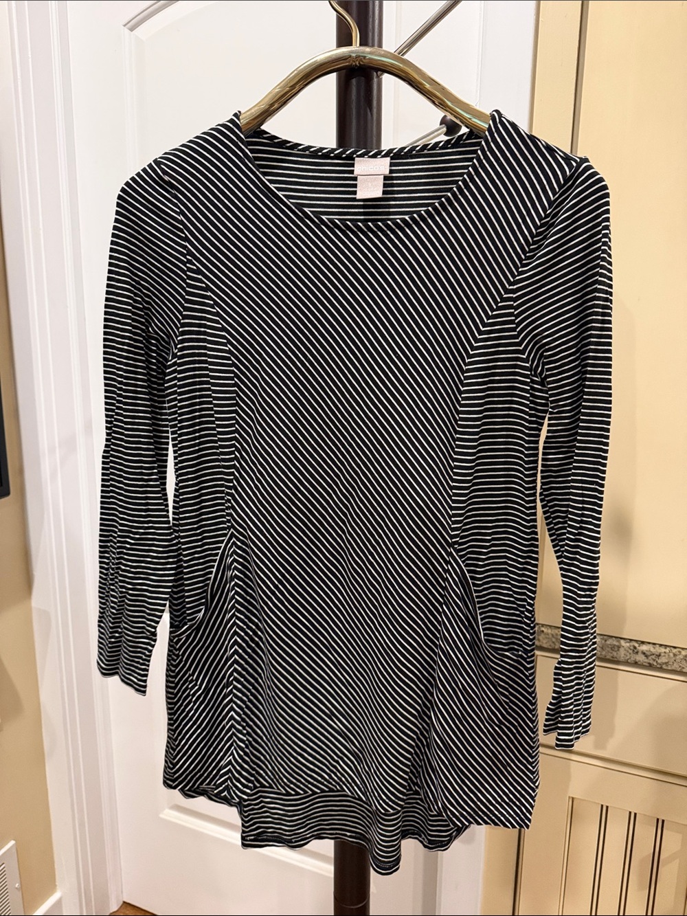 Chico’s Black & White Striped Long-Sleeve Women's Top